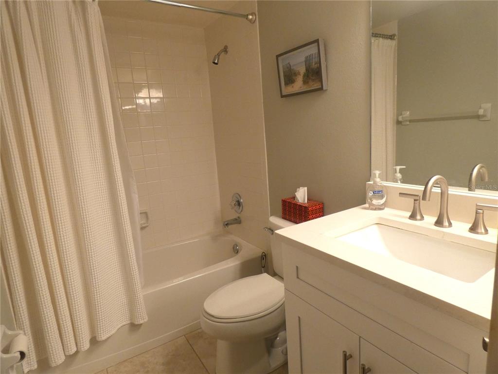 9320 Clubside Circle, Unit 2108 Sarasota, FL 34238 - Photo 16 of 27