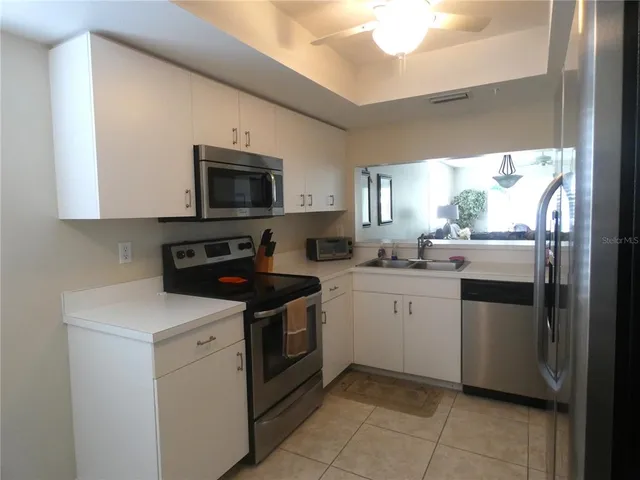 $3,500 | 9320 Clubside Circle, Unit 2108, Sarasota, FL 34238