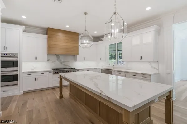 $3,399,000 | 8 Cobblestone Court, Warren, NJ 07059
