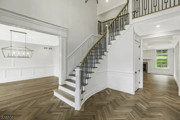 $3,399,000 | 8 Cobblestone Court, Warren, NJ 07059