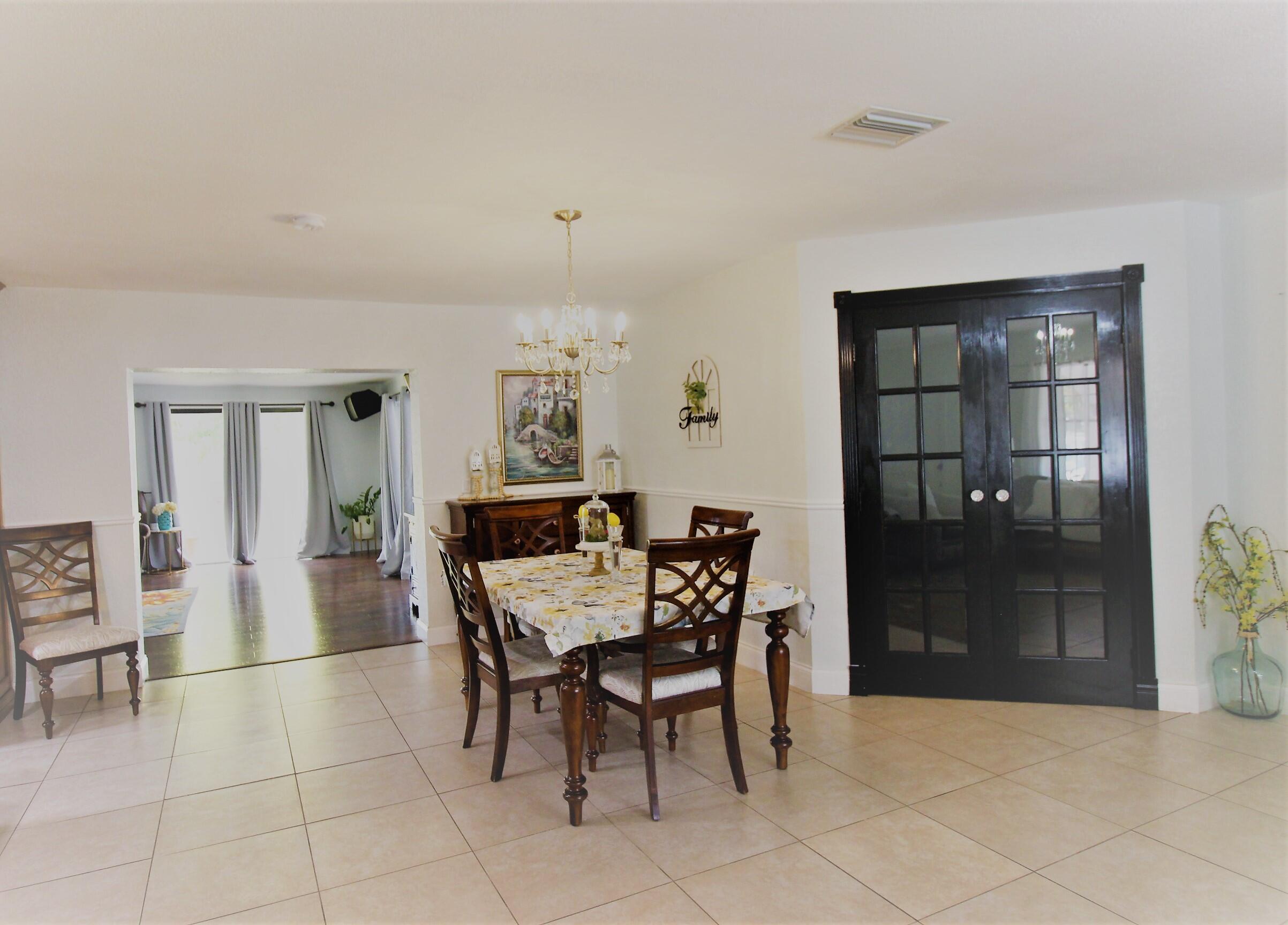 22106 Aquila Street Boca Raton, FL 33428 - Photo 3 of 45 IMG_2560 (2)