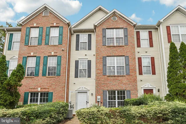$385,000 | 3602 Elmcrest Lane, Bowie, MD 20716