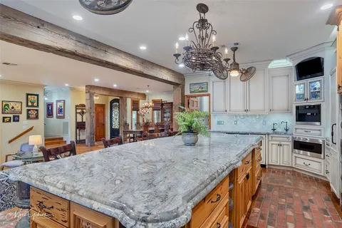 $920,000 | 2949 Moss Point Drive, Shreveport, LA 71119