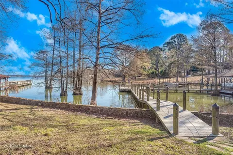 $920,000 | 2949 Moss Point Drive, Shreveport, LA 71119