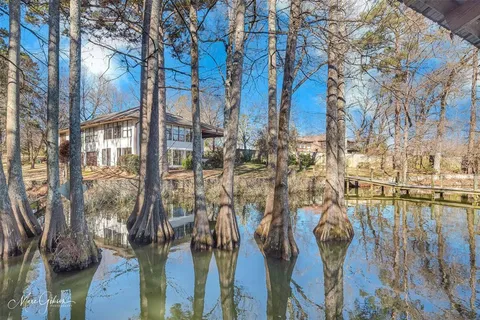 $920,000 | 2949 Moss Point Drive, Shreveport, LA 71119
