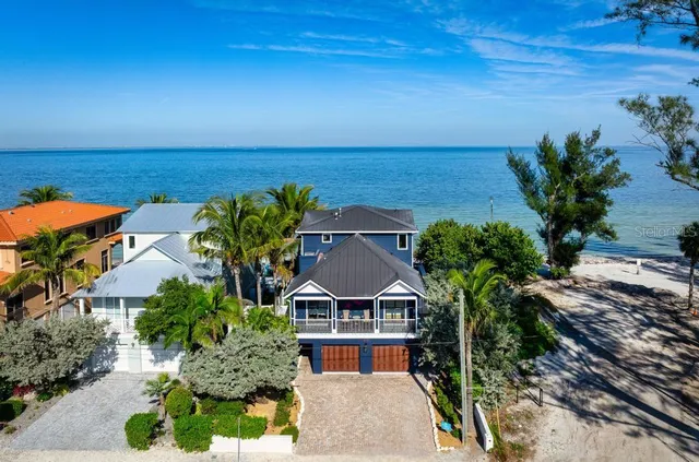 $5,350,000 | 915 North Shore Drive, Anna Maria, FL 34216