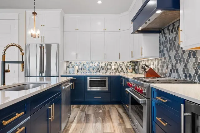 $5,350,000 | 915 North Shore Drive, Anna Maria, FL 34216