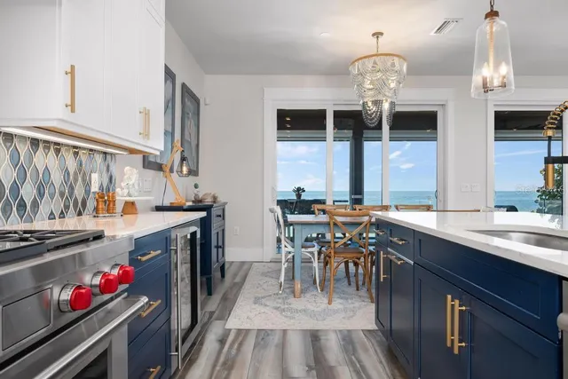 $5,350,000 | 915 North Shore Drive, Anna Maria, FL 34216