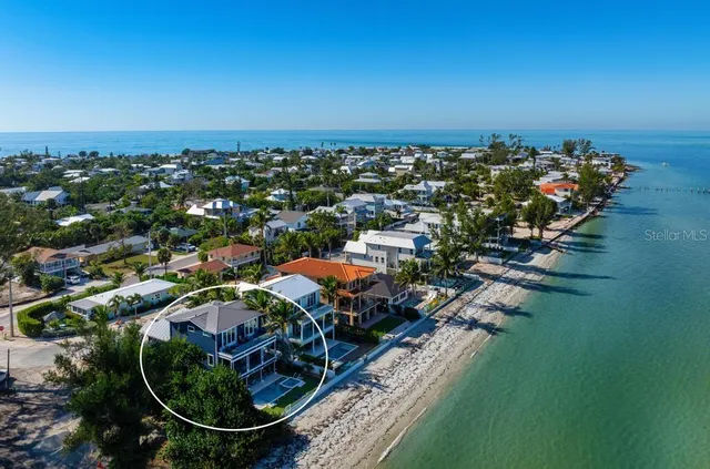 $5,350,000 | 915 North Shore Drive, Anna Maria, FL 34216