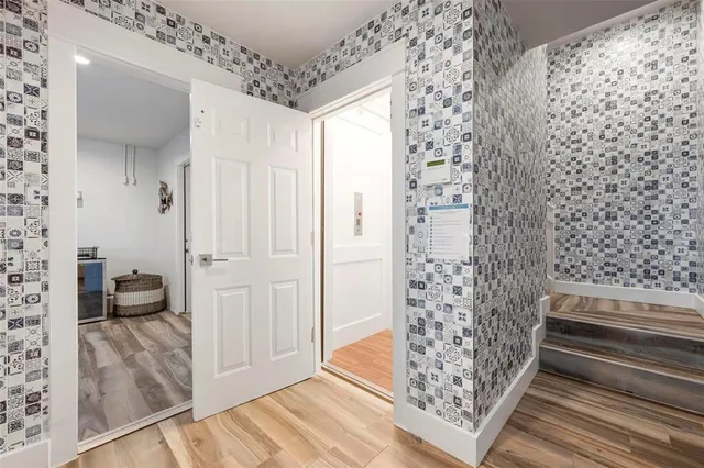 $5,350,000 | 915 North Shore Drive, Anna Maria, FL 34216