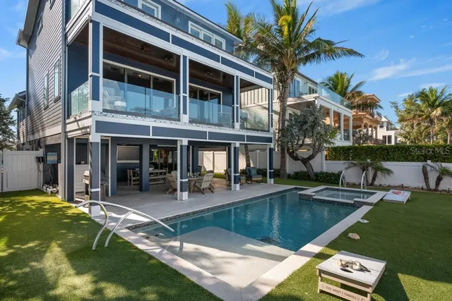 $5,350,000 | 915 North Shore Drive, Anna Maria, FL 34216