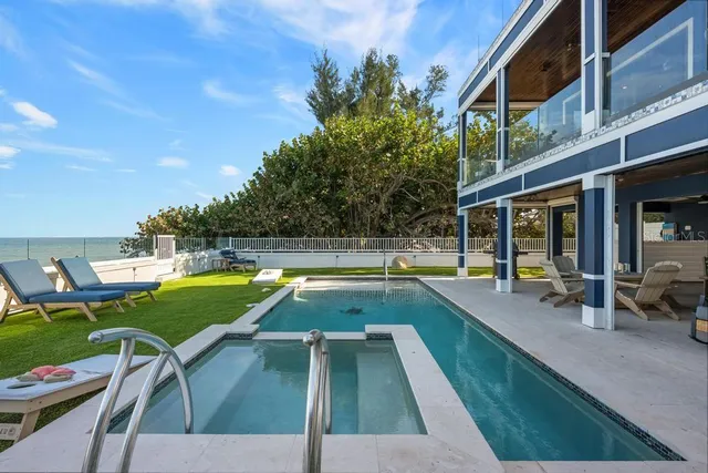 $5,350,000 | 915 North Shore Drive, Anna Maria, FL 34216