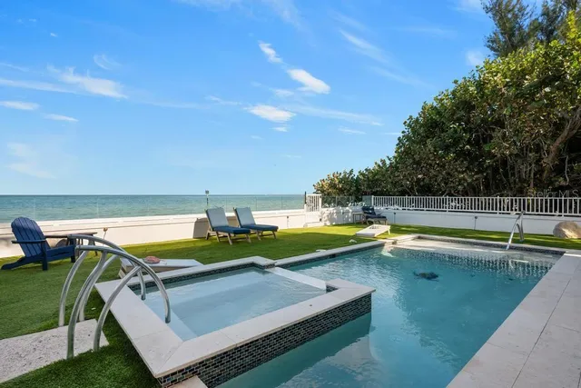 $5,350,000 | 915 North Shore Drive, Anna Maria, FL 34216
