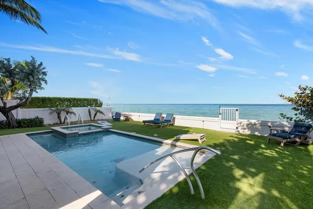 $5,350,000 | 915 North Shore Drive, Anna Maria, FL 34216