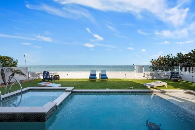 $5,350,000 | 915 North Shore Drive, Anna Maria, FL 34216