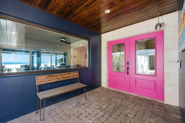 $5,350,000 | 915 North Shore Drive, Anna Maria, FL 34216