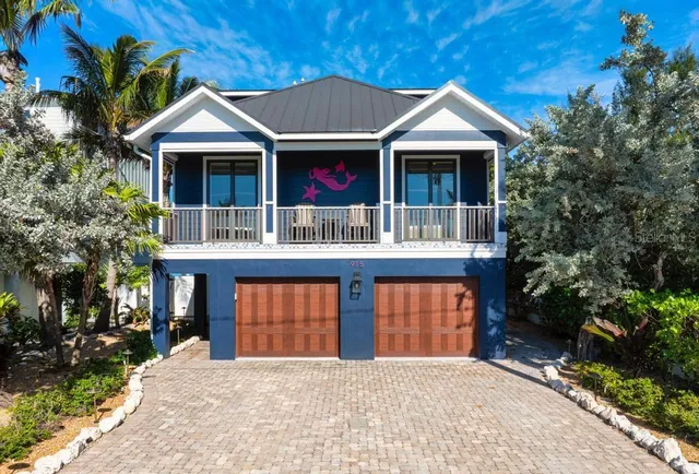 $5,350,000 | 915 North Shore Drive, Anna Maria, FL 34216