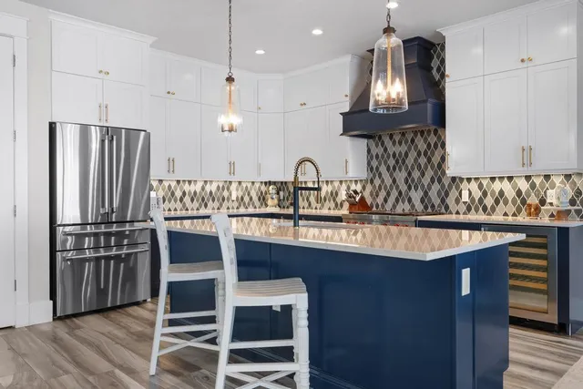 $5,350,000 | 915 North Shore Drive, Anna Maria, FL 34216