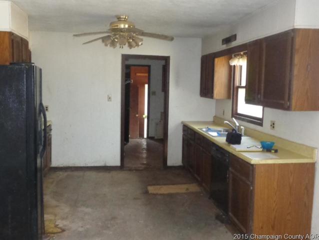 3339 Townhouse Road Salem, IL 62881 - Photo 4 of 6