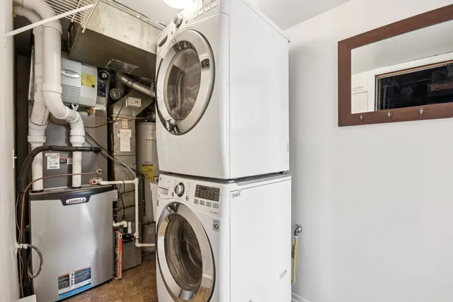 $499,000 | 108 Croftwood Court, Rolling Meadows, IL 60008