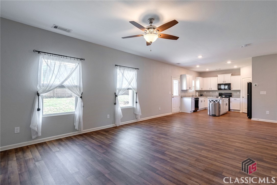 949 Creekview Road Athens, GA 30606 - Photo 11 of 52 Gallery Image 11