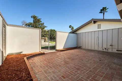 $750,000 | 44 Vía Casitas, Bonsall, CA 92003