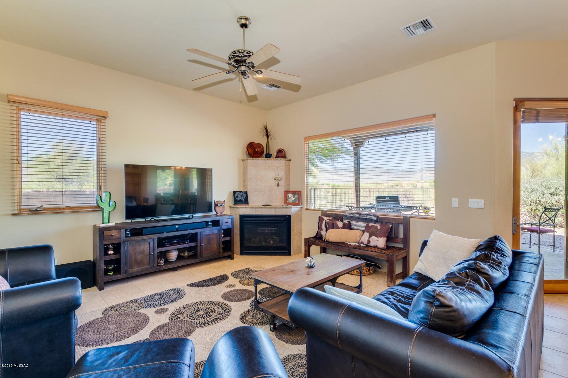 8695 South Triangle L Ranch Place Vail, AZ 85641 - Photo 14 of 47 Gallery Image 14