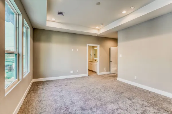 $2,150 | 833 Dorchester Street, Unit B, Houston, TX 77022