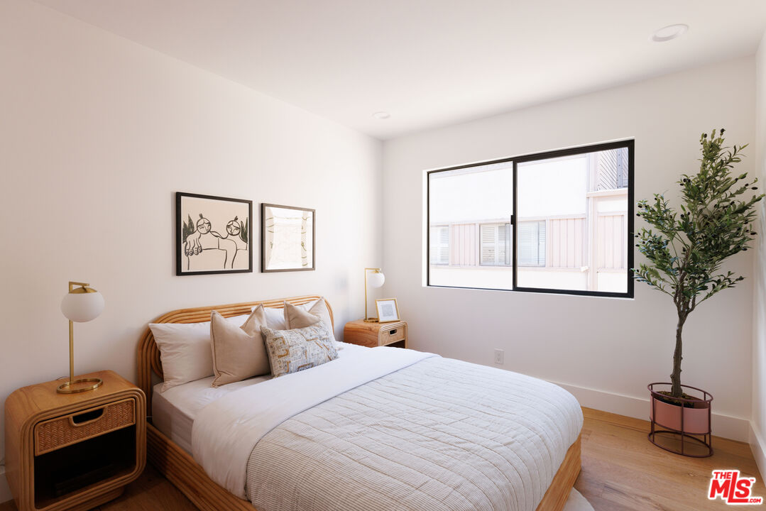 4411 Alla Road, Unit 5 Marina del Rey, CA 90292 - Photo 24 of 32 Gallery Image 24