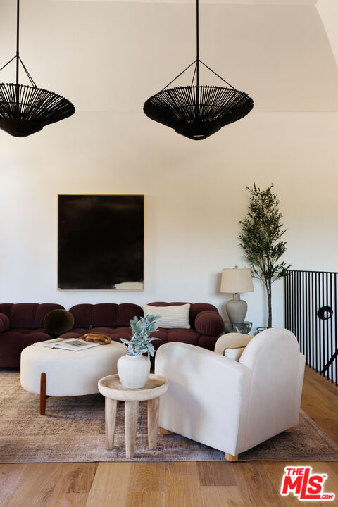 4411 Alla Road, Unit 5 Marina del Rey, CA 90292 - Photo 8 of 32 Gallery Image 8
