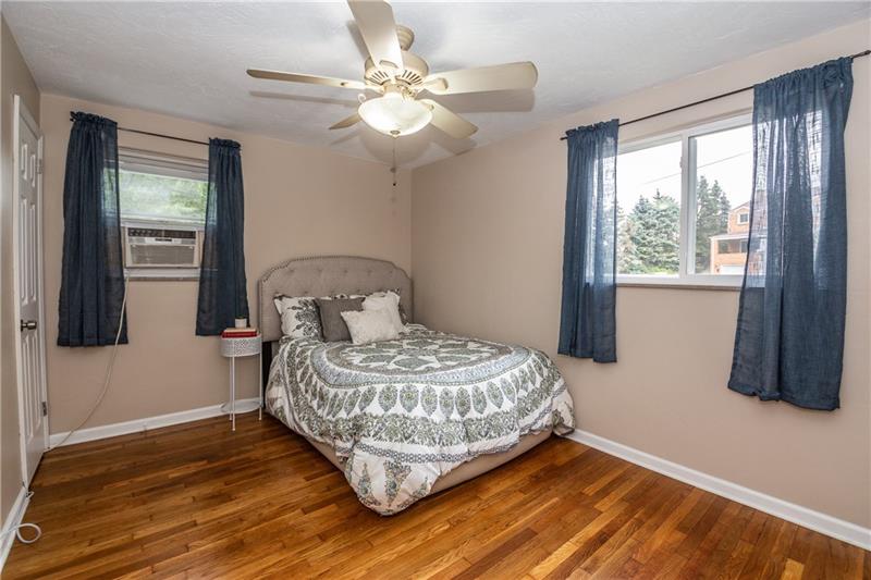 223 Bascom Avenue Pittsburgh, PA 15214 - Photo 13 of 25 Gallery Image 13