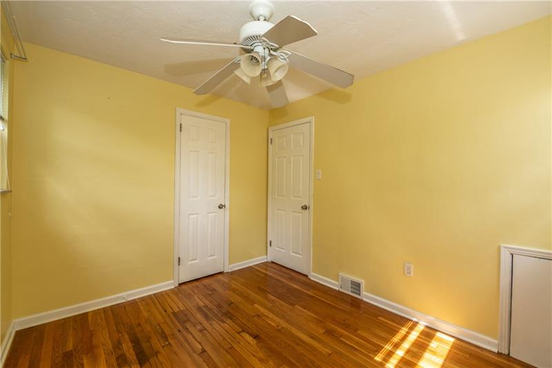 223 Bascom Avenue Pittsburgh, PA 15214 - Photo 14 of 25 Gallery Image 14