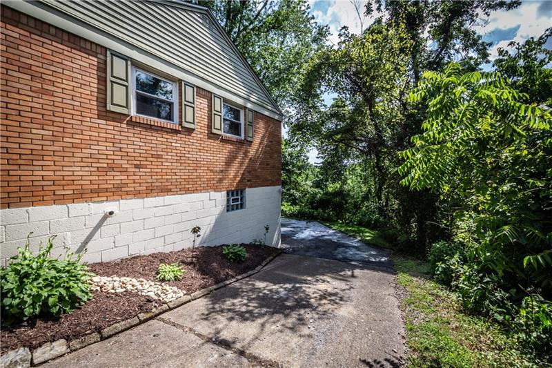 223 Bascom Avenue Pittsburgh, PA 15214 - Photo 24 of 25 Gallery Image 24