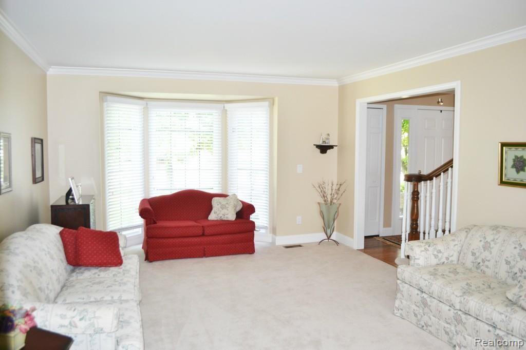 1708 Old Homestead Drive Rochester Hills, MI 48306 - Photo 9 of 55