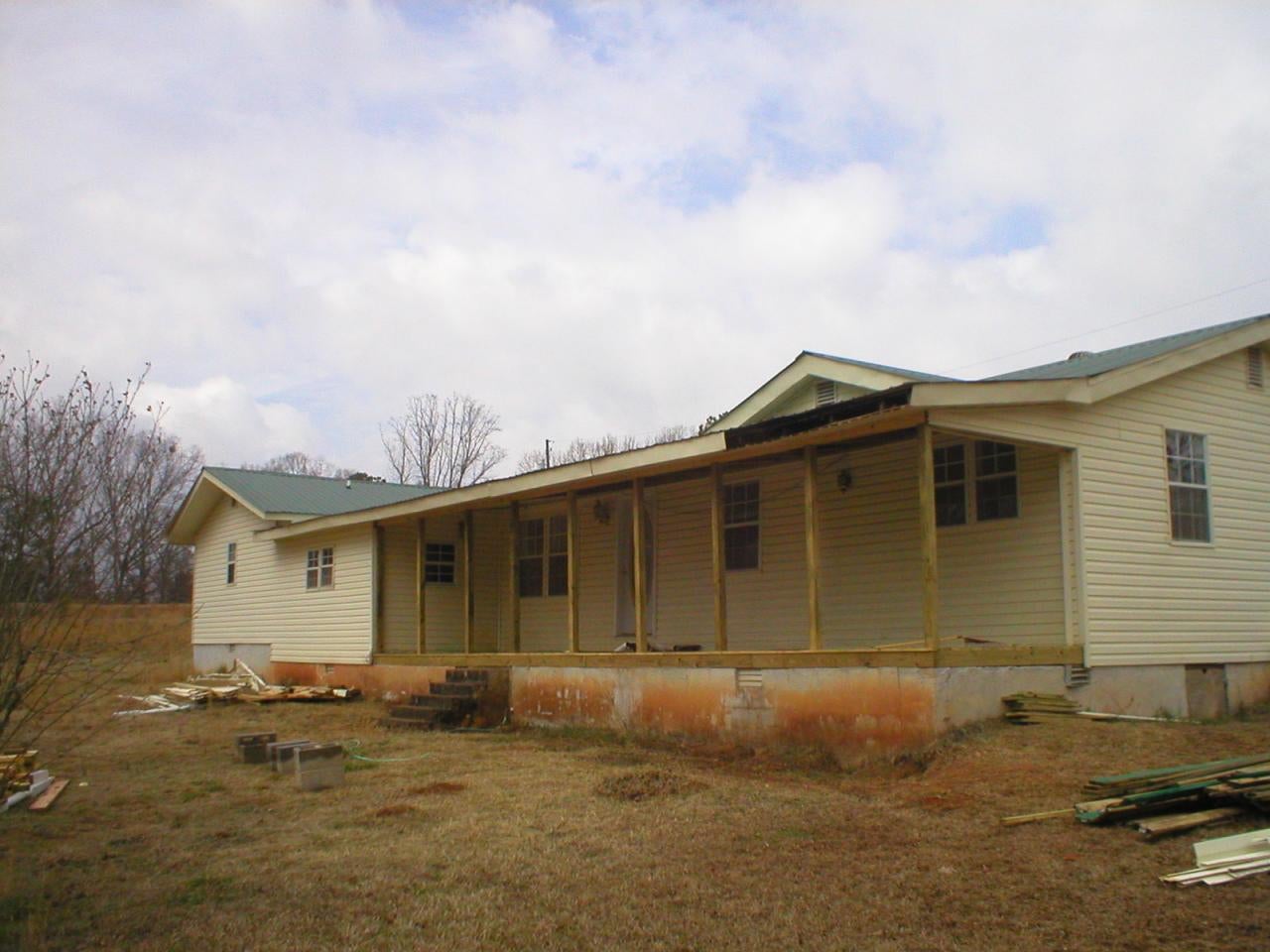 1052 C R 65 Guin, AL 35563 - Photo 1 of 5 Gallery Image 1