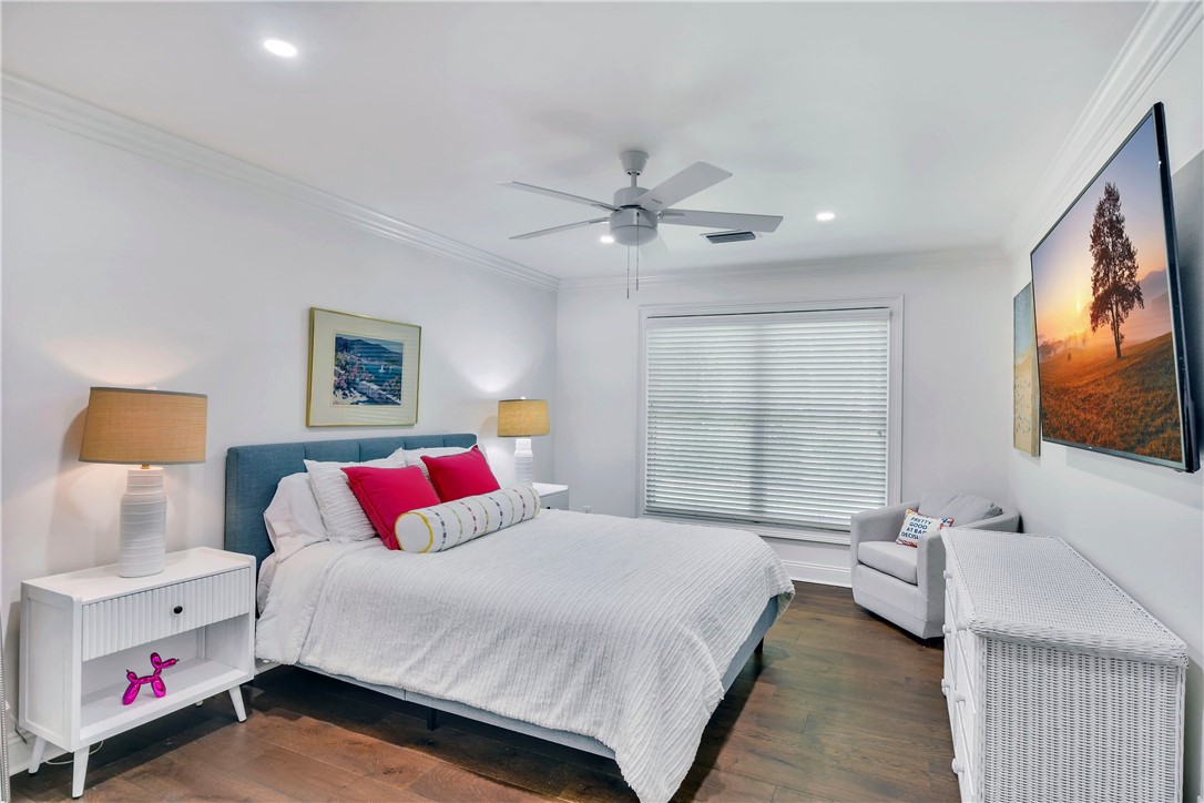 12 Plantation Way St. Simons Island, GA 31522 - Photo 23 of 42 Guest Bedroom