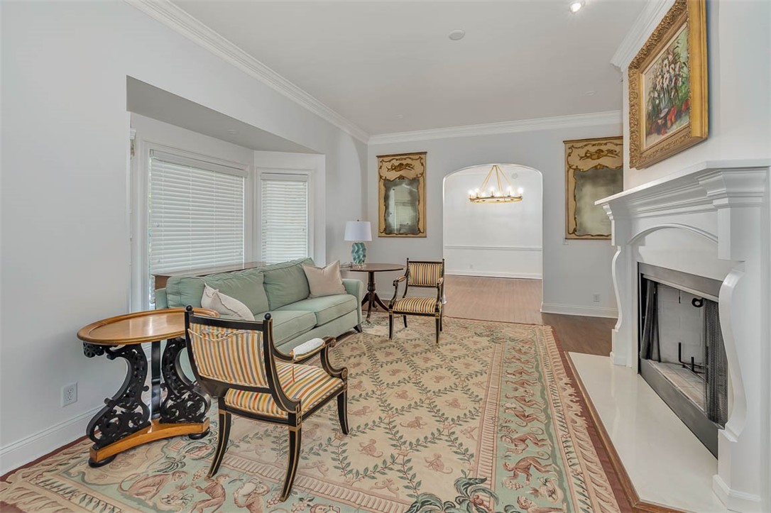 12 Plantation Way St. Simons Island, GA 31522 - Photo 3 of 42 Formal Living Area