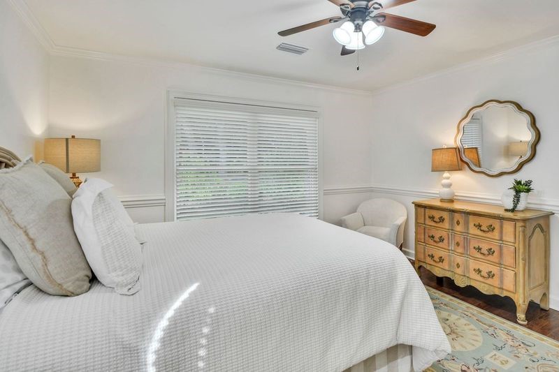 12 Plantation Way St. Simons Island, GA 31522 - Photo 31 of 42 Guest Bedroom