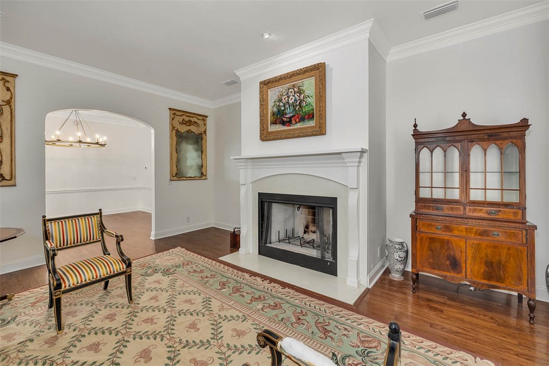 12 Plantation Way St. Simons Island, GA 31522 - Photo 4 of 42 Formal Living Area