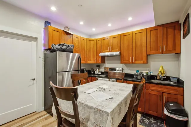 $1,598,888 | 1615 Oakdale Avenue, San Francisco, CA 94124