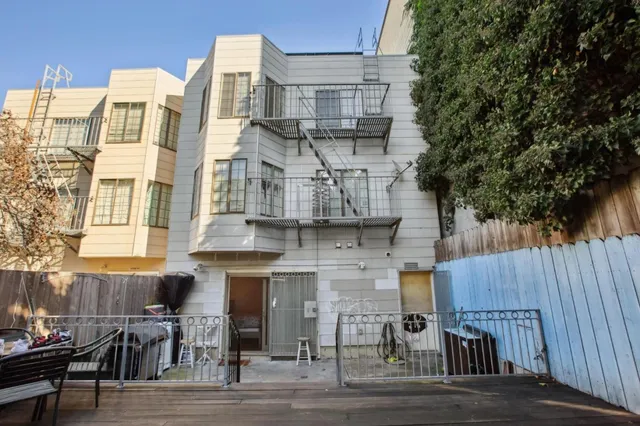 $1,598,888 | 1615 Oakdale Avenue, San Francisco, CA 94124