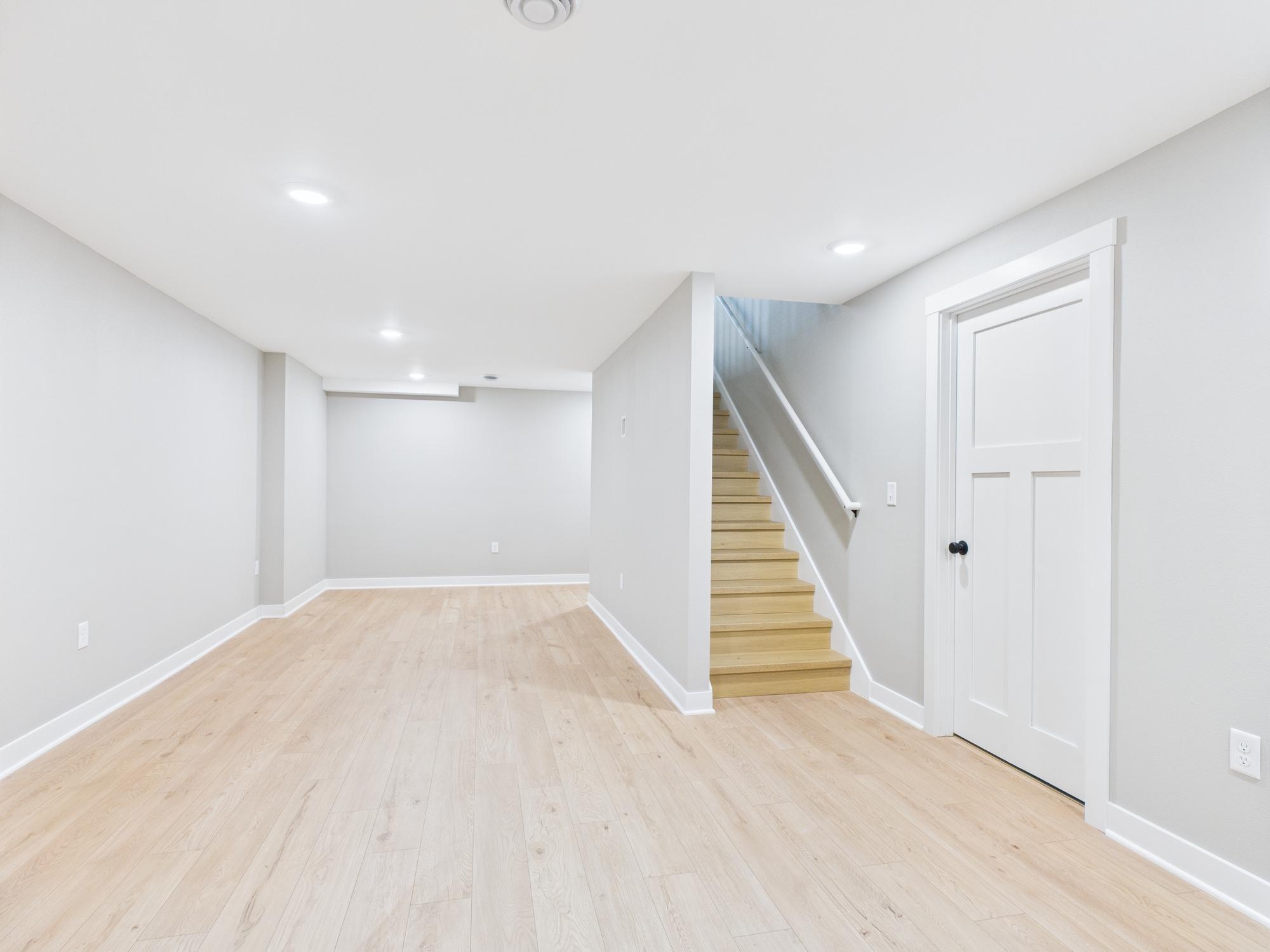 306 Elk Street Northwest Warroad, MN 56763 - Photo 40 of 55