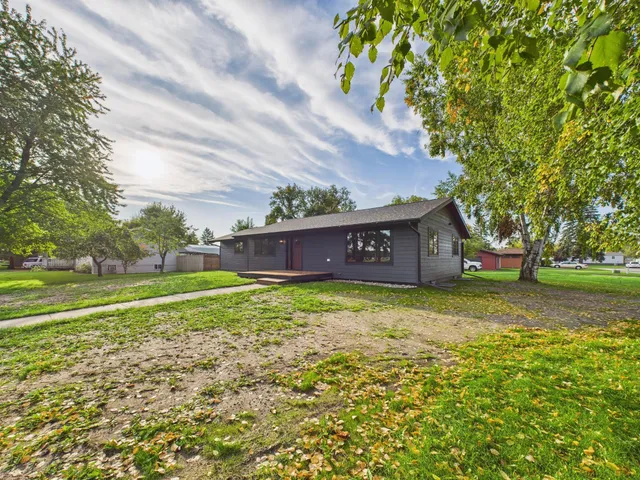 $369,900 | 306 Elk Street Northwest, Warroad, MN 56763