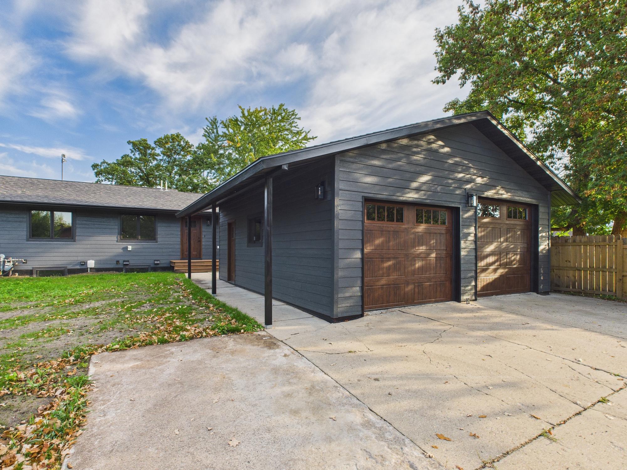 306 Elk Street Northwest Warroad, MN 56763 - Photo 9 of 55
