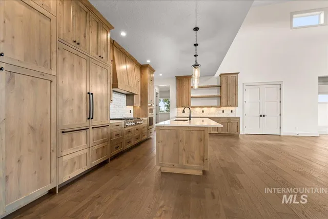 $1,590,000 | 8900 Kemp, Middleton, ID 83644