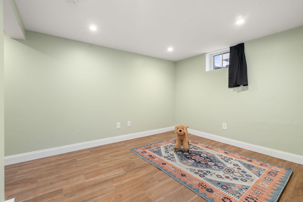 378 School Street, Unit 1 Watertown, MA 02472 - Photo 18 of 23