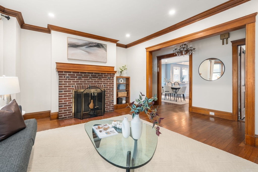 378 School Street, Unit 1 Watertown, MA 02472 - Photo 2 of 23