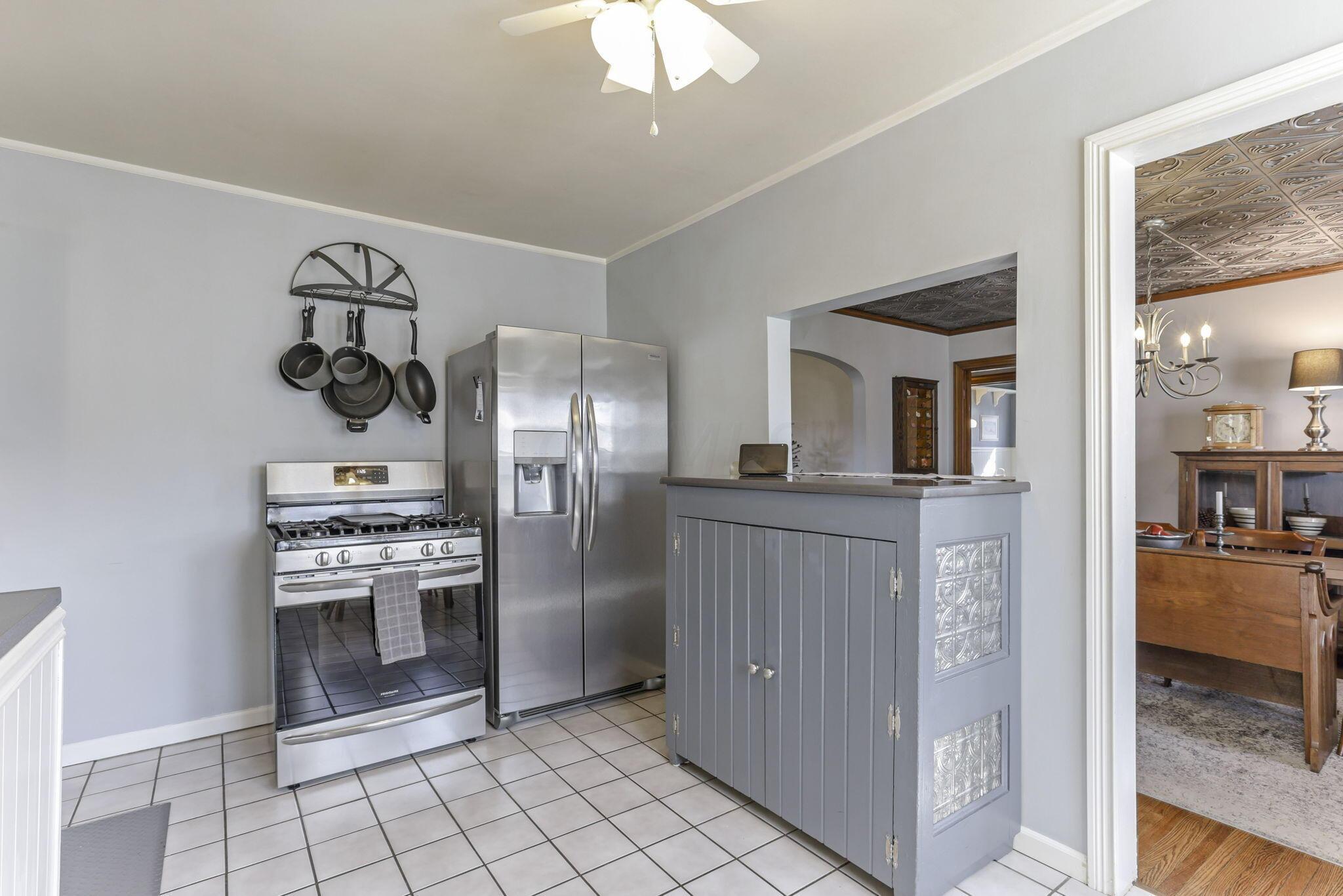 141 Park Road Columbus, OH 43235 - Photo 26 of 75 26-web-or-mls-0V3A7949