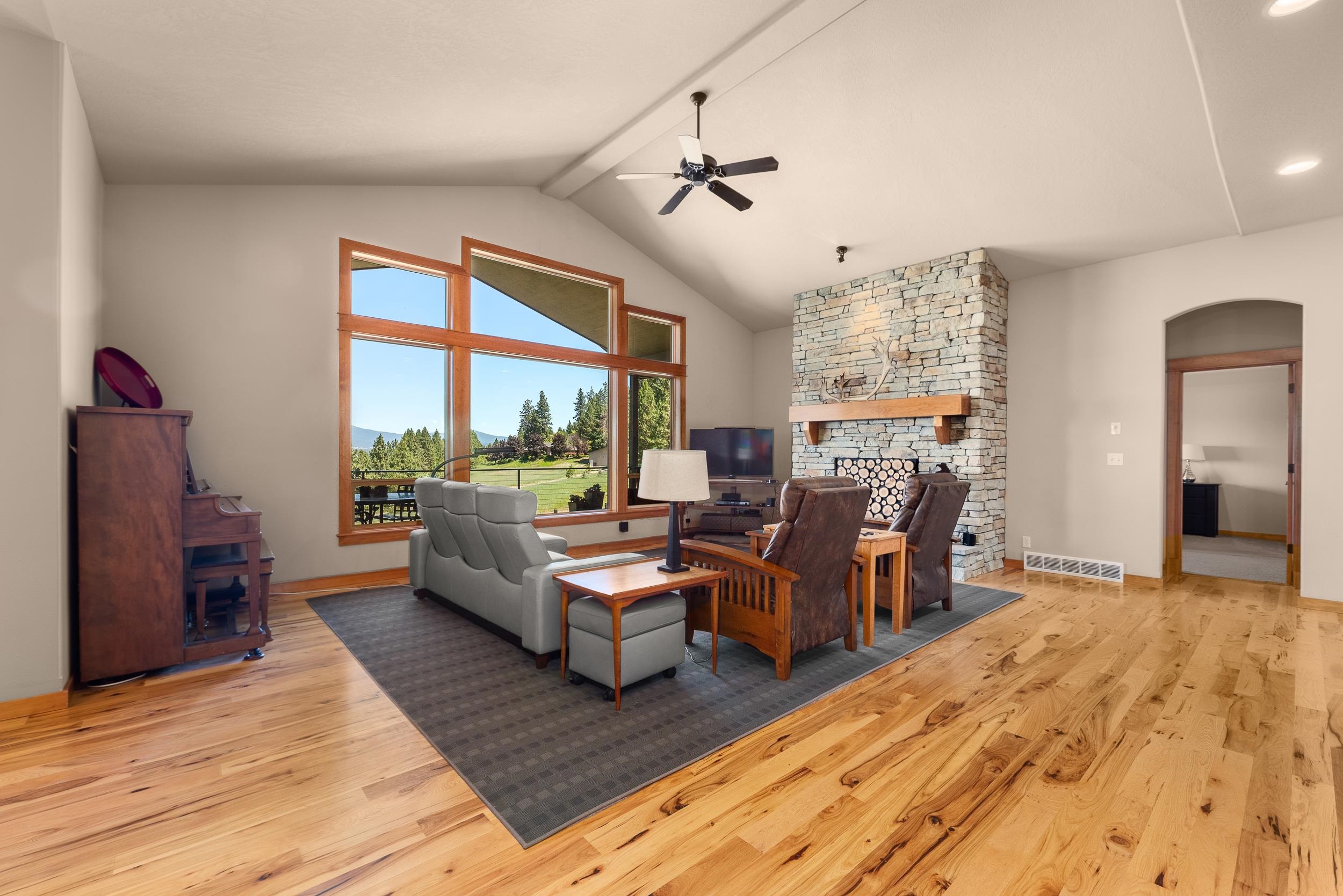 9510 East Doak Road Spokane, WA 99217 - Photo 7 of 50