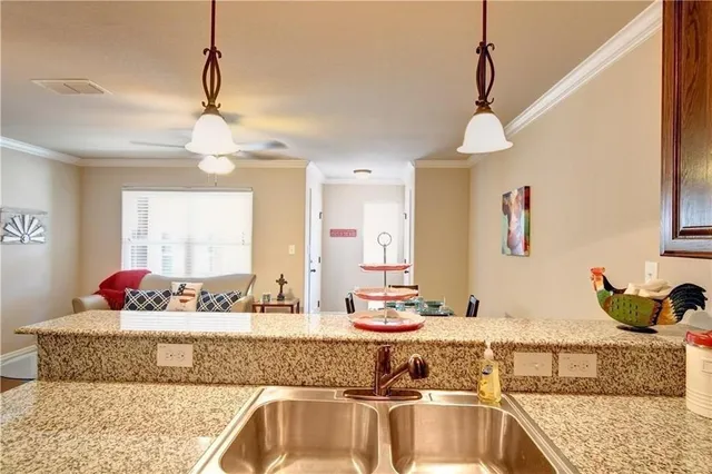 $695 | 701 South Lillian, Stephenville, TX 76401